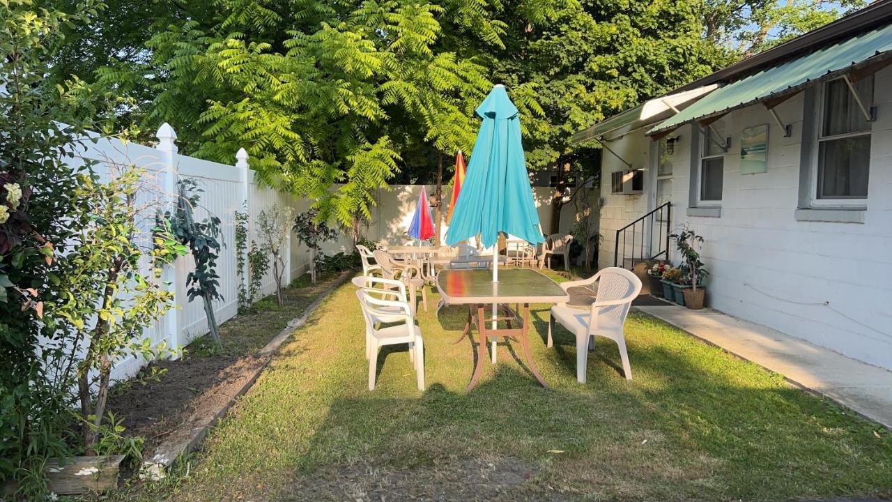 Falls Motel Ниагара-Фолс Экстерьер фото